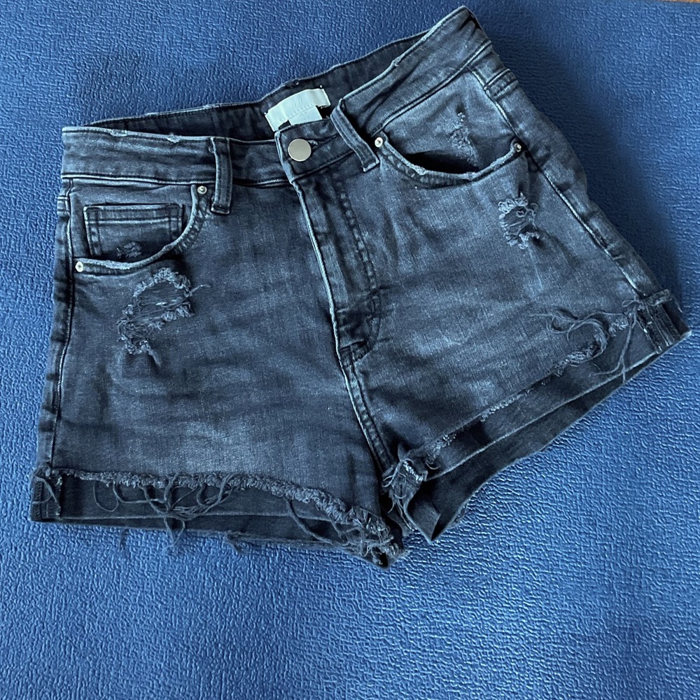 Black mom shorts